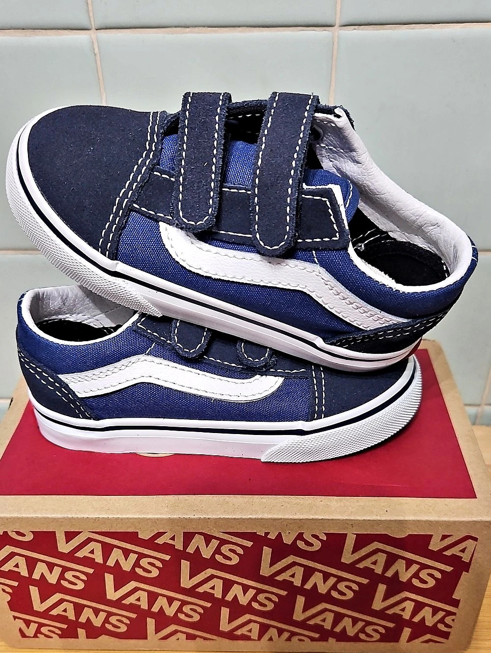 Vans Old Skool V Kids Blue & White Size 8 Toddler NWT